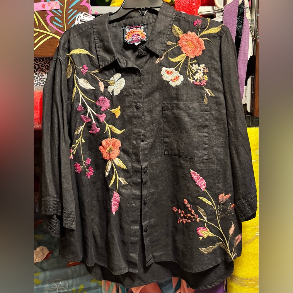 Johnny Was Black Floral Embroidered Skirt